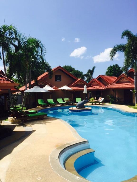 The Resort Happy Elephant Rawai Εξωτερικό φωτογραφία
